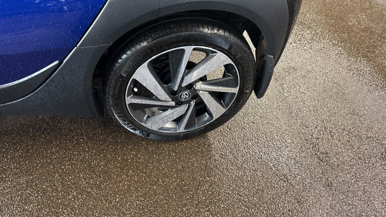 Toyota Aygo X 1.0 VVT-i Exclusive 5dr Petrol Hatchback